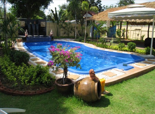 Thiết kế hồ bơi gia đình - Thiết Bị Bể Bơi Phúc Hải - Công Ty TNHH Xây Dựng Thương Mại  Kỹ Thuật Phúc Hải